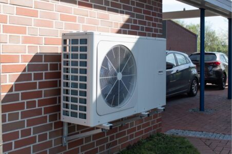 Tech guide air source heat pumps Header 1400x933